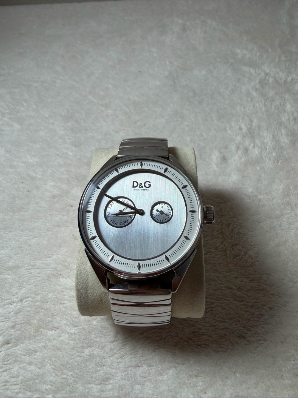 D&G Silver Tone Men's Stainless Steel Watch with Subdials **new battery**